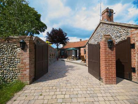 The Hamlet Villa Cromer Exterior photo